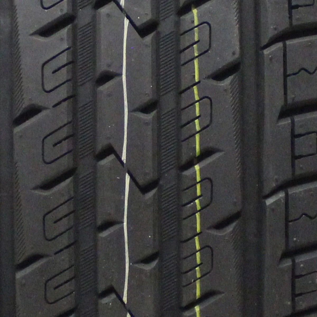 Atturo AZ610 All-Sizeeason Tire - 265/60R18 110H