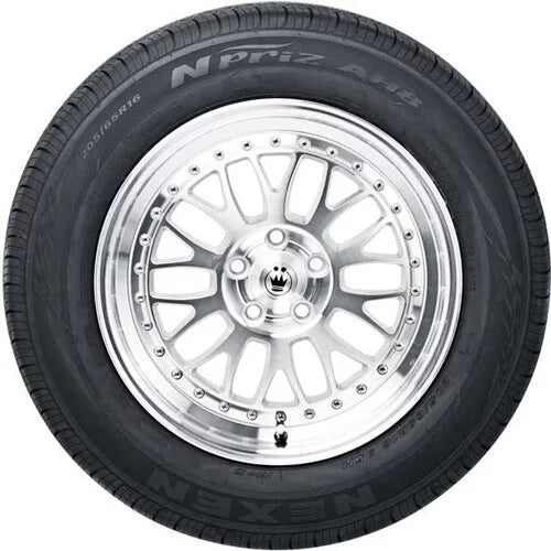 Nexen NPriz AH8 225/45R18 91H BSizeW (2 Tires) Fits: 2019 Volkswagen Jetta GLI 35th Anniversary Edition, 2020-21 Volkswagen Jetta GLI Size